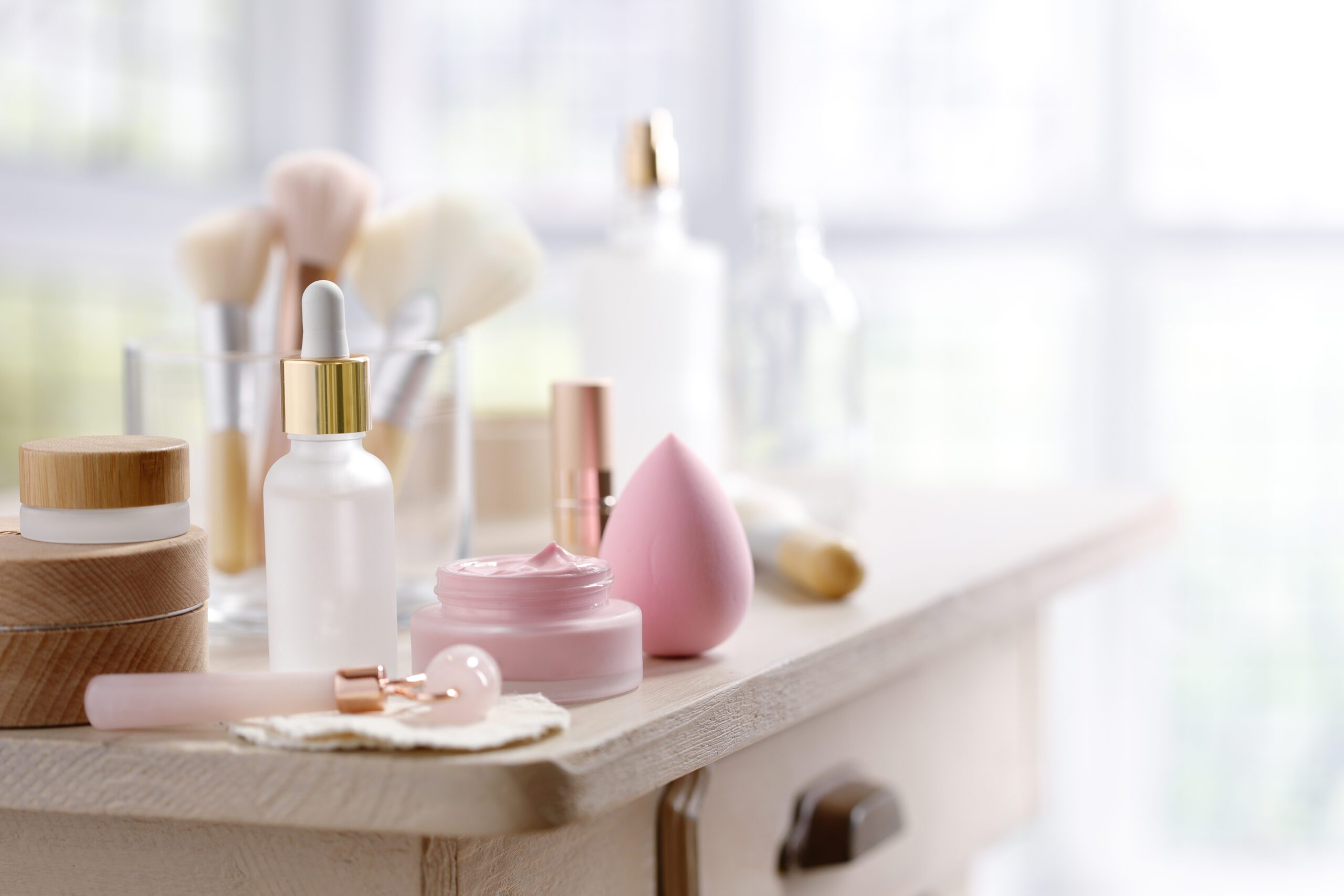Make-up table